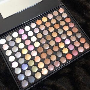 BH Cosmetics Eyeshadow Palette